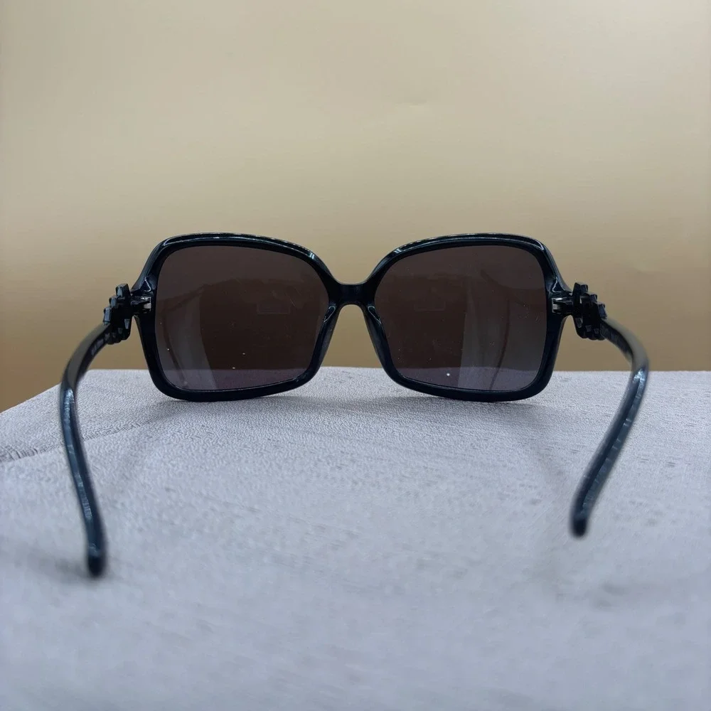 Carmen Marc Valvo Onyx Black Oversized Square Sunglasses Geometric Temple 60-15